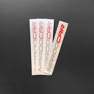 Nardocar Sticker Liten (150 × 10 mm) – Grå/Rød