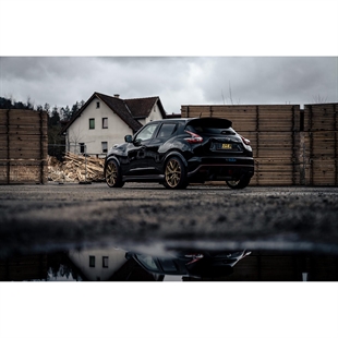 ST_Nissan_Juke_Nismo_RS_Typ_F15_schwarz_002